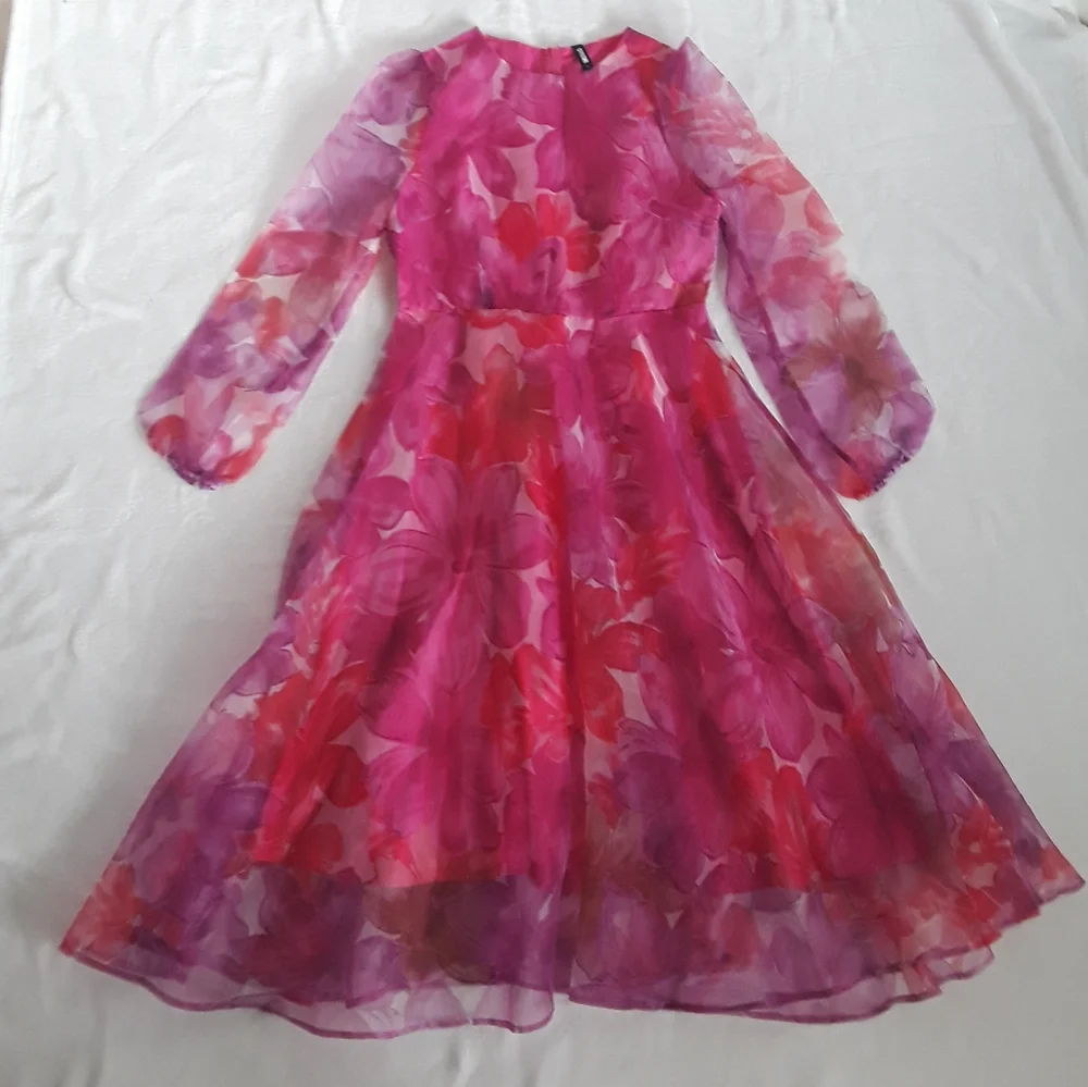 STYLEWE. Floral Dress. Size: L. - Picture 1 of 7
